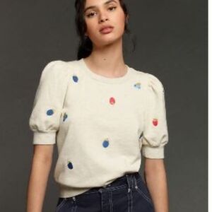 T.La Cream Puff Sleeve Top with Fruit Embroidery